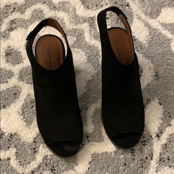 Lucky Brand Wedge Sandals - Picture 3 of 3